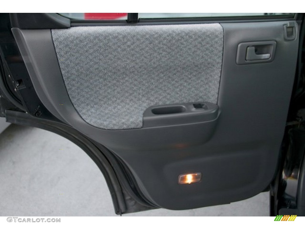 1999 Honda Passport LX Gray Door Panel Photo #138700620