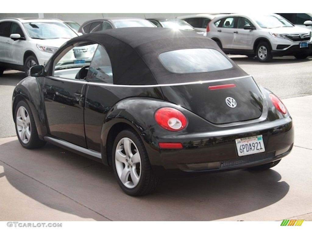 2007 New Beetle 2.5 Convertible - Black / Black photo #2