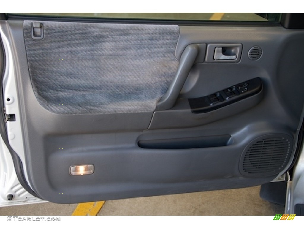2001 Honda Passport LX Gray Door Panel Photo #138702327