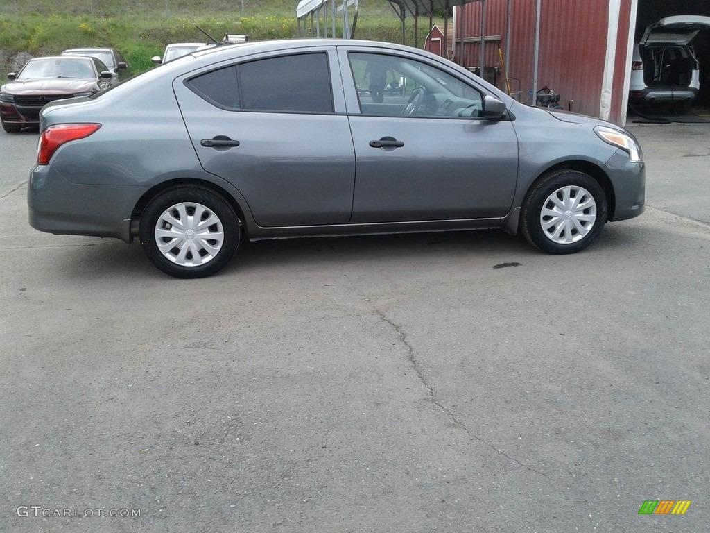 2018 Versa S - Gun Metal Metallic / Charcoal photo #5