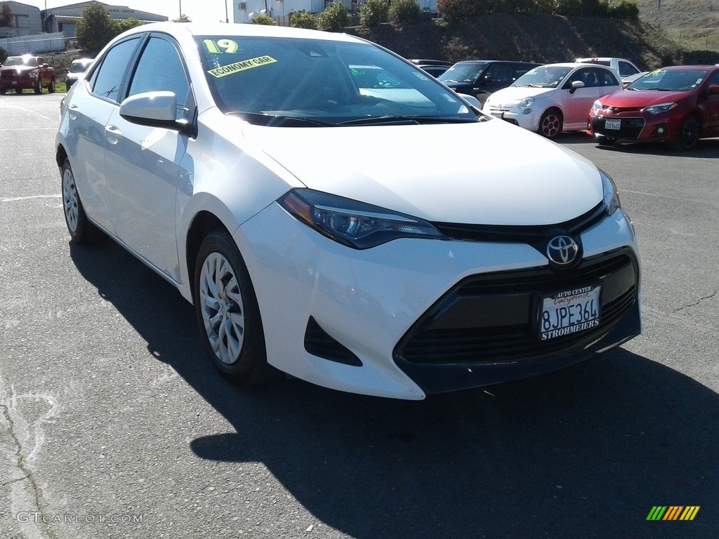 Super White Toyota Corolla