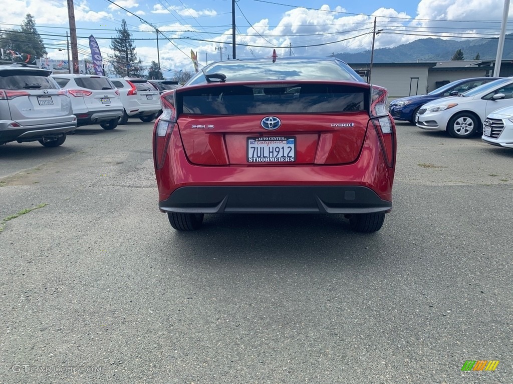 2016 Prius Three Touring - Hypersonic Red / Black photo #11