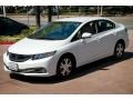 Front 3/4 View of 2014 Civic Hybrid Sedan