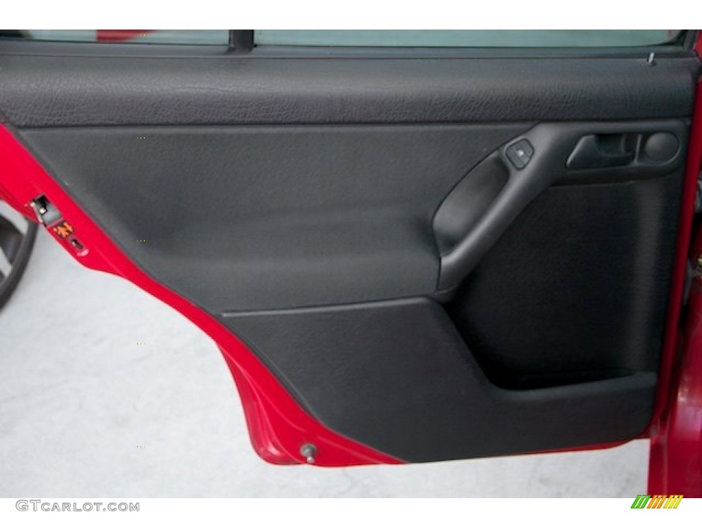 1998 Volkswagen Jetta GLS Sedan Black Door Panel Photo #138710115