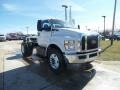 Oxford White 2019 Ford F750 Super Duty Regular Cab Chassis Exterior