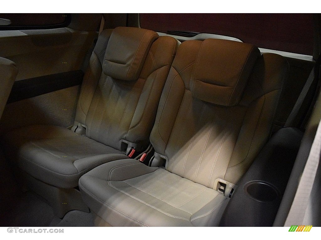 2016 GL 450 4Matic - Polar White / Almond Beige/Mocha photo #22
