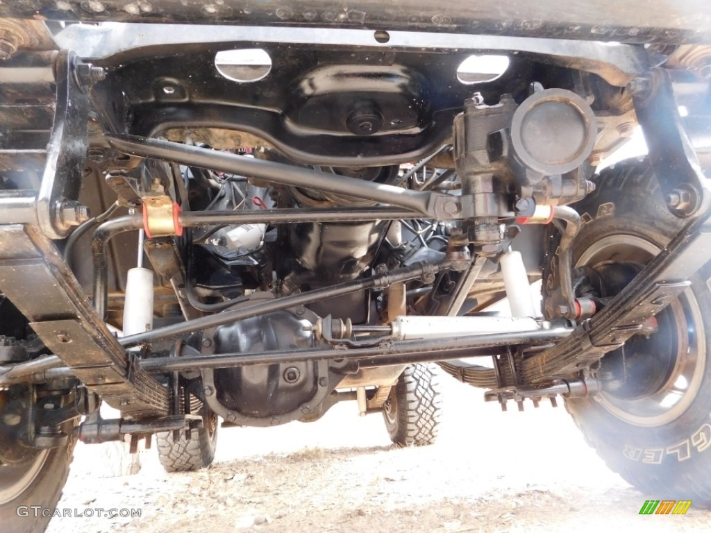 1979 Jeep CJ7 4x4 Undercarriage Photos