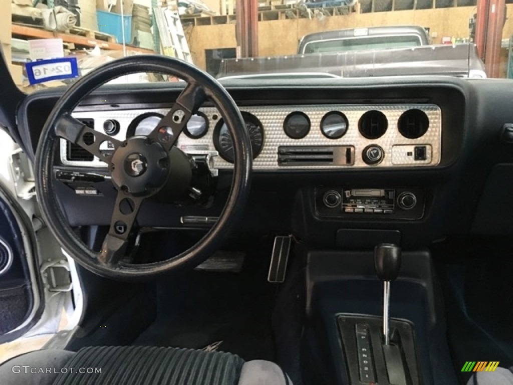 1981 Firebird Trans Am Coupe - White / Dark Blue photo #13