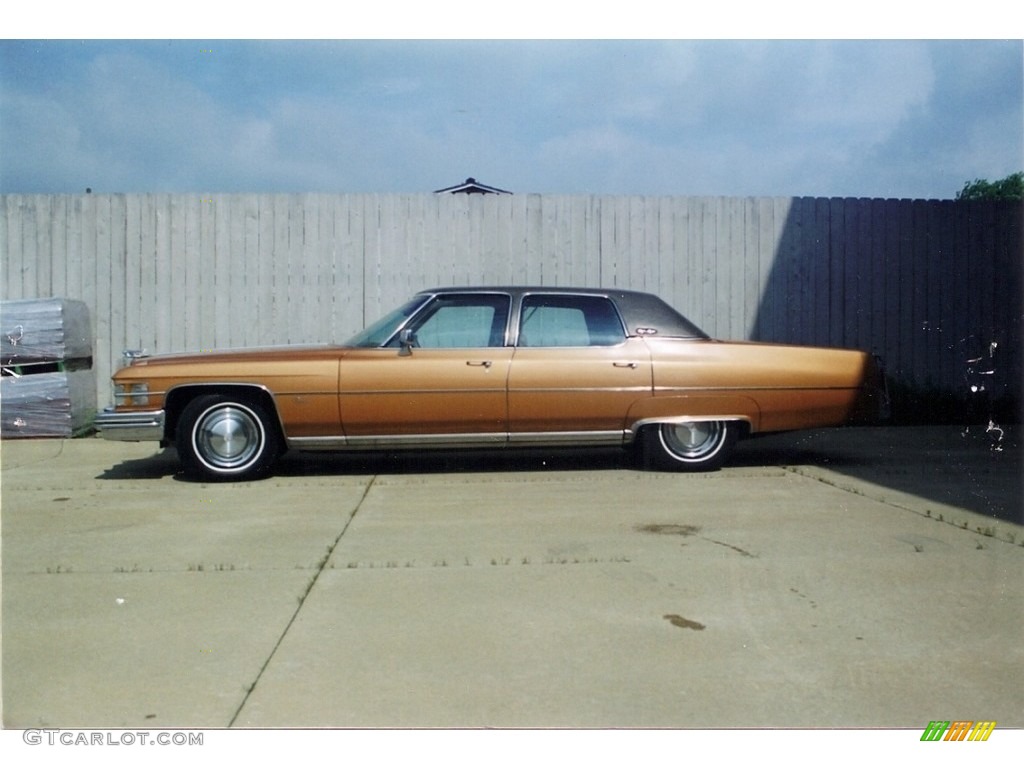 Victorian Amber Firemist 1974 Cadillac Fleetwood Brougham Exterior Photo #138716151