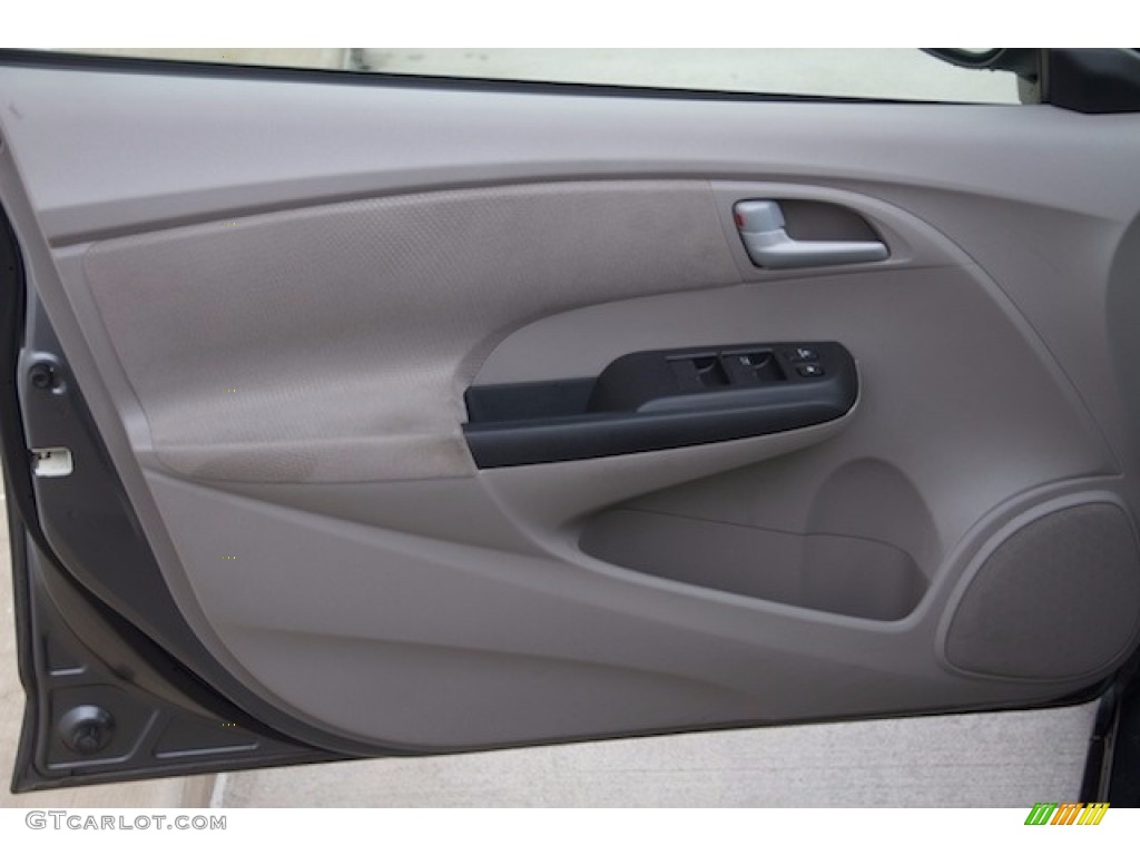 2012 Honda Insight LX Hybrid Gray Door Panel Photo #138716361