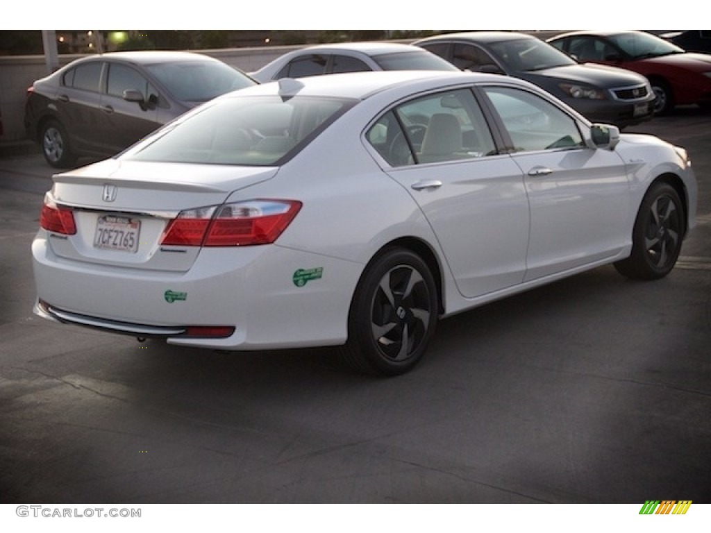 2014 Accord Plug-In Hybrid - White Orchid Pearl / Gray photo #10