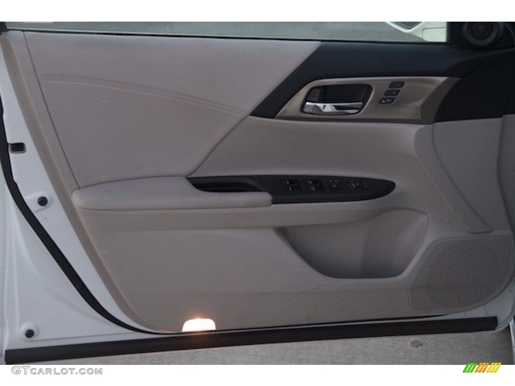 2014 Honda Accord Plug-In Hybrid Gray Door Panel Photo #138716934
