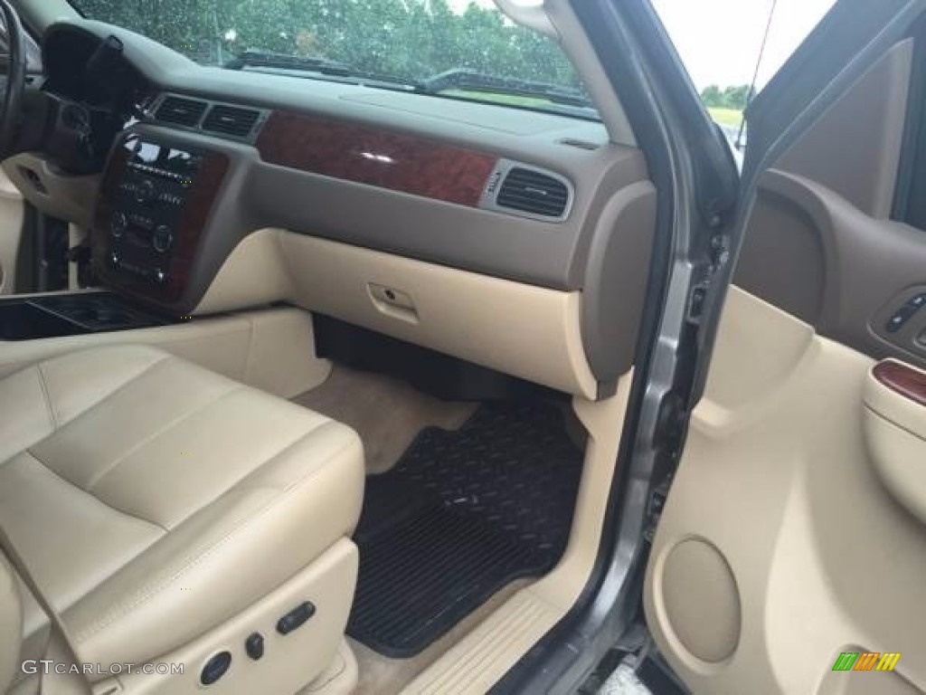 2014 Chevrolet Silverado 2500HD LTZ Crew Cab 4x4 Dark Cashmere/Light Cashmere Dashboard Photo #138718119