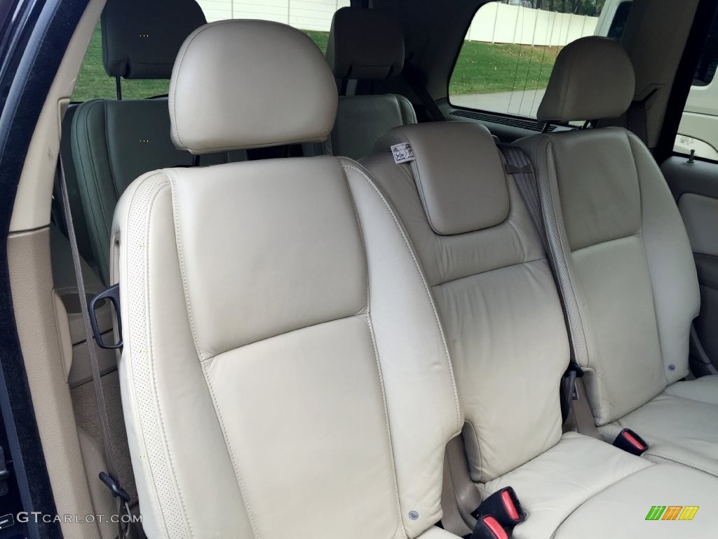 Soft Beige Interior 2010 Volvo XC90 V8 AWD Photo #138720414