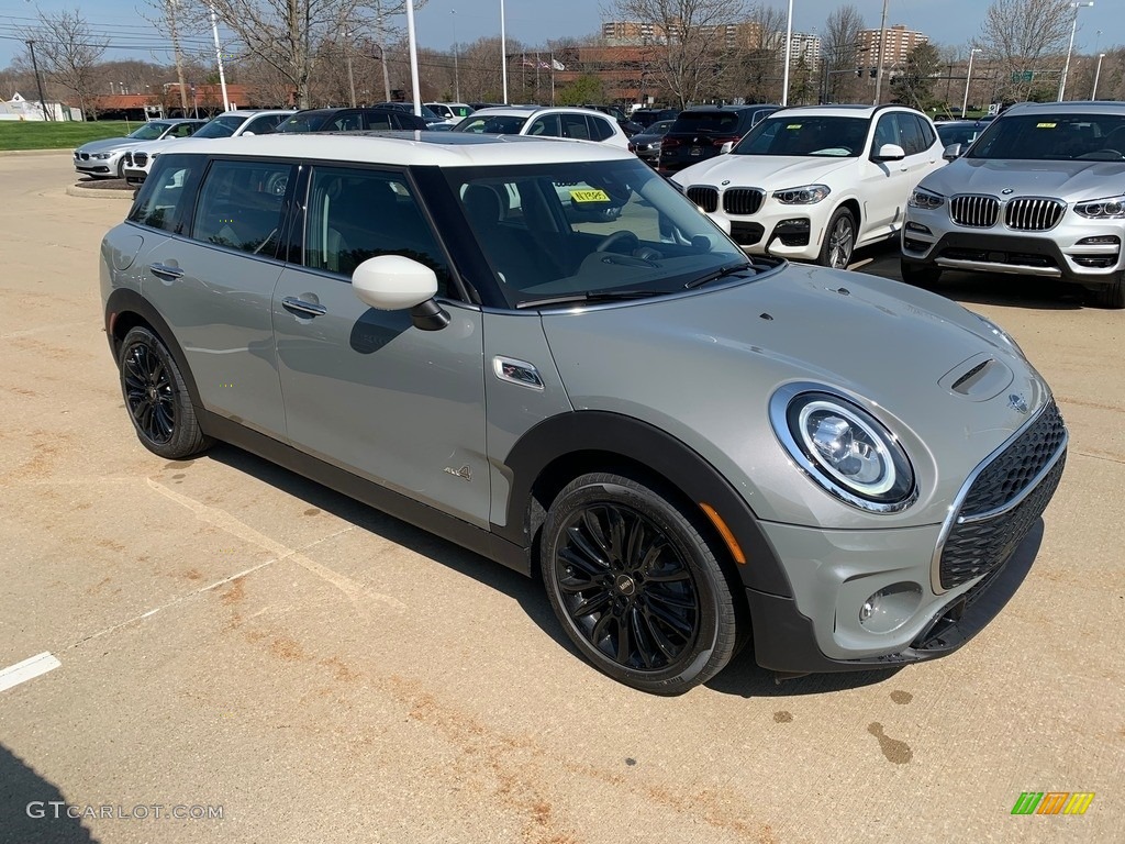 2020 Clubman Cooper S All4 - Moonwalk Grey / Carbon Black photo #2