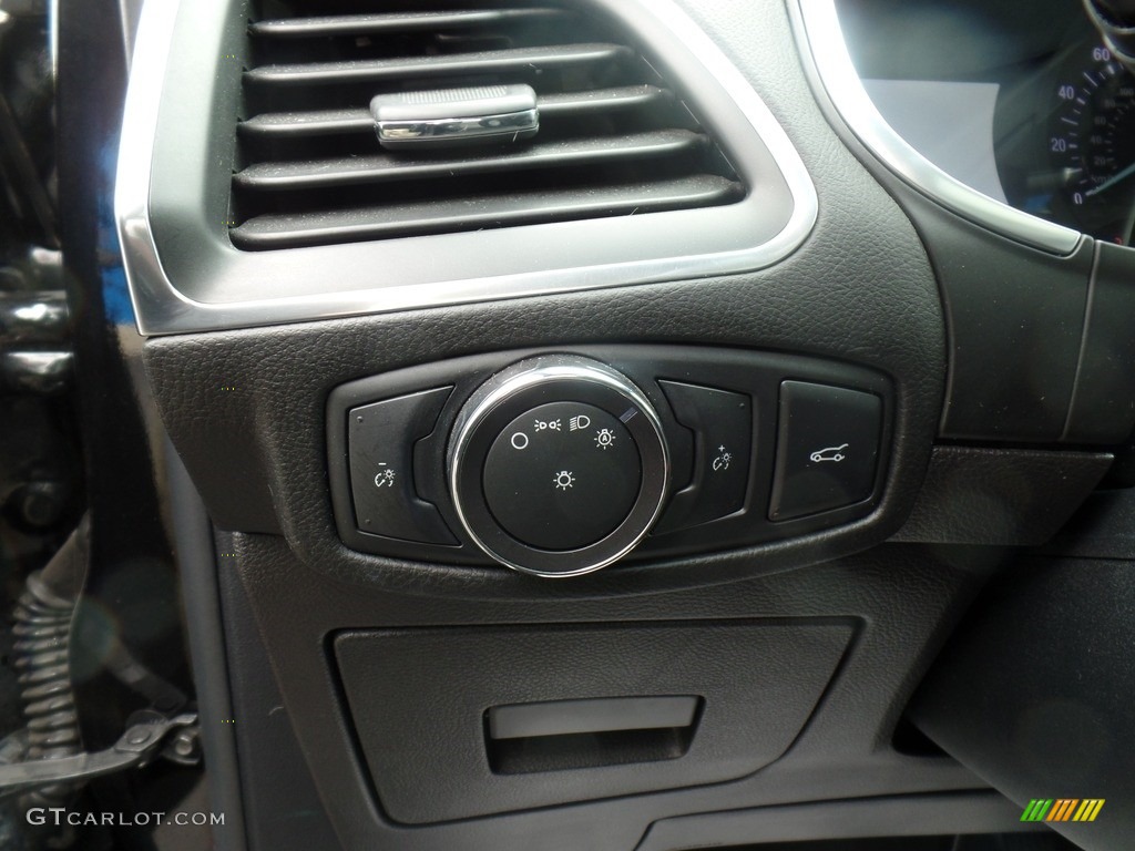 2015 Ford Edge Titanium AWD Controls Photo #138721608