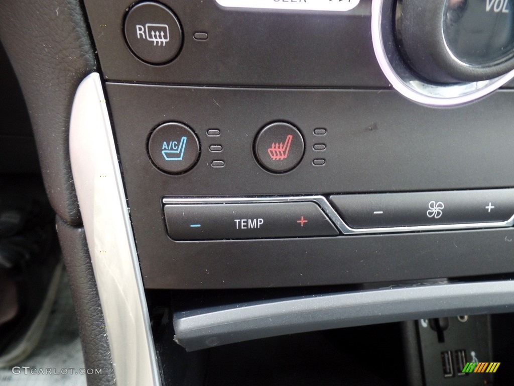 2015 Ford Edge Titanium AWD Controls Photos