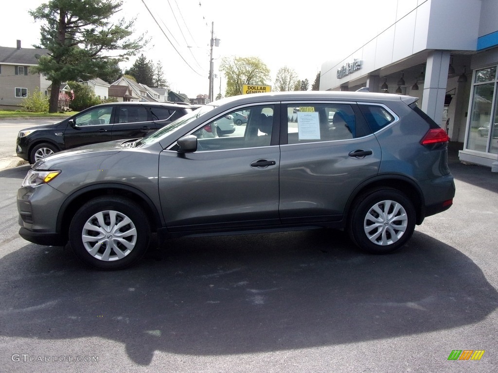 Gun Metallic Nissan Rogue