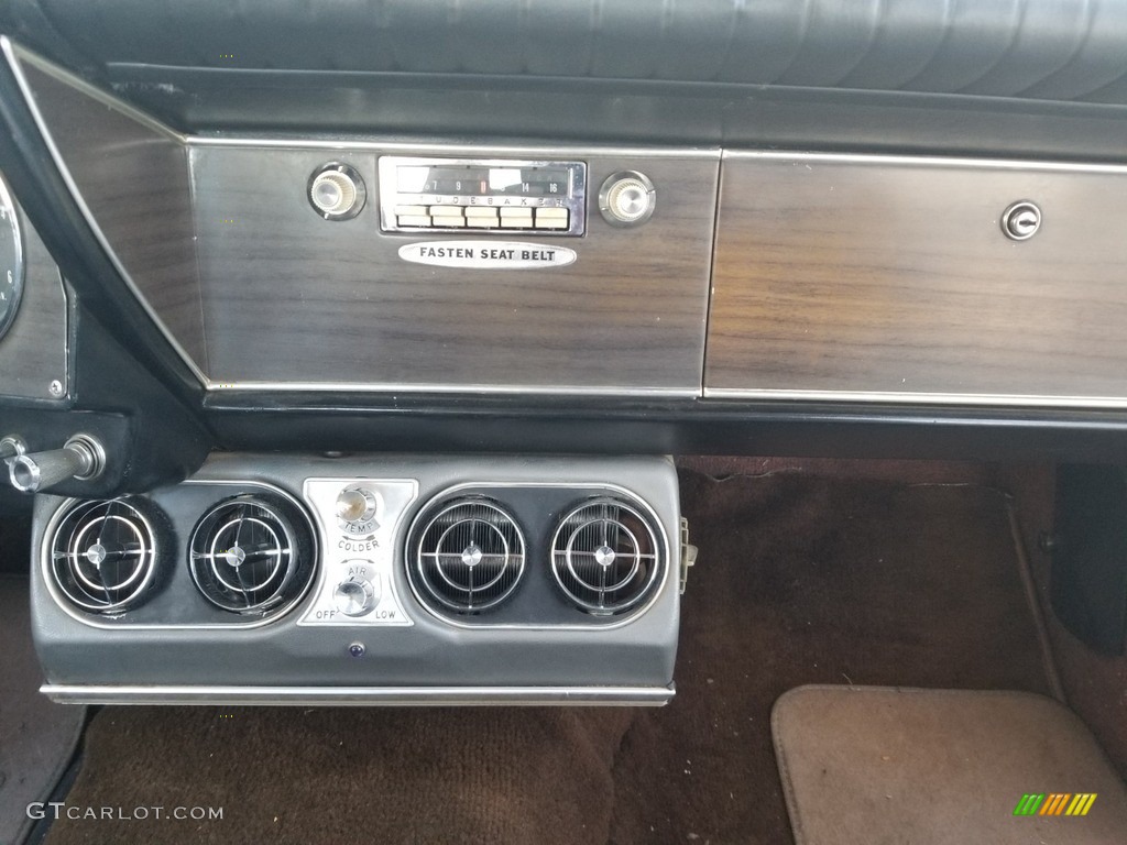 1963 Studebaker Grand Turismo Hawk Standard Grand Turismo Hawk Model Brown Dashboard Photo #138723558