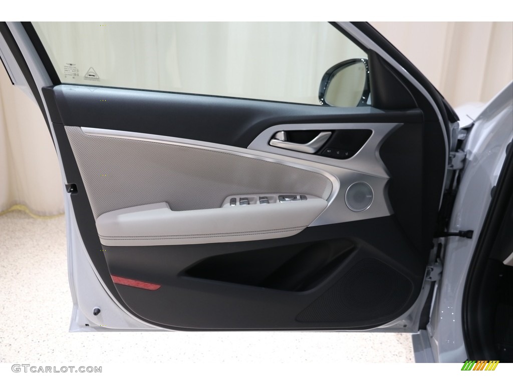 2020 Hyundai Genesis G70 AWD Black/Gray Door Panel Photo #138725820