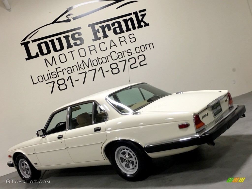 Nimbus White 1987 Jaguar XJ XJ6 Exterior Photo #138726171