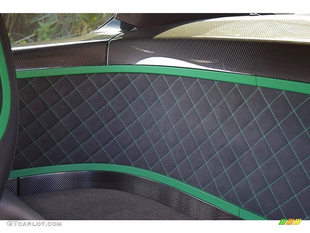 2015 Bentley Continental GT GT3 R Rear Seat Photos