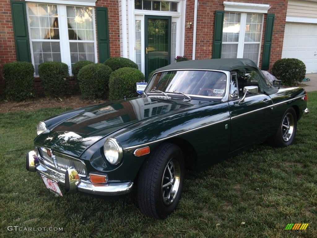 1972 MG MGB Standard MGB Model Exterior Photos