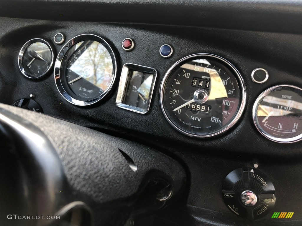 1972 MG MGB Standard MGB Model Gauges Photo #138727287