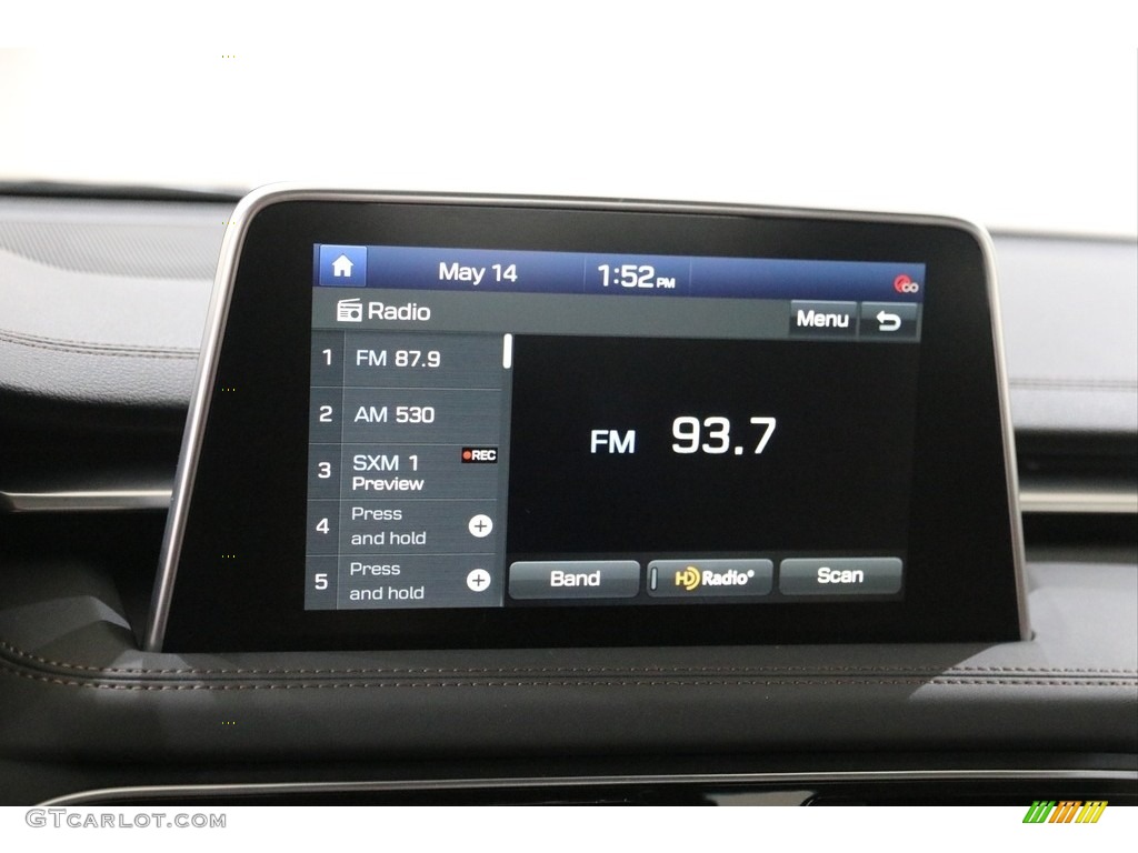 2020 Hyundai Genesis G70 AWD Controls Photo #138727704