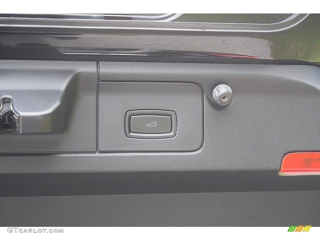 2013 Panamera Platinum Edition - Black / Black photo #32