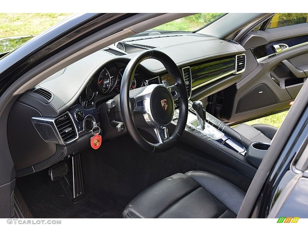 2013 Panamera Platinum Edition - Black / Black photo #41