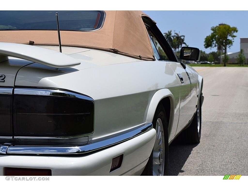 1995 XJ XJS V12 Convertible - Glacier White / Ivory photo #6
