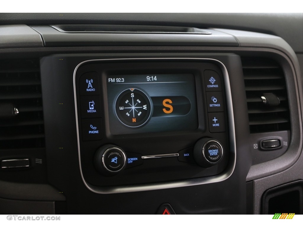 2017 Ram 1500 Express Regular Cab 4x4 Controls Photos