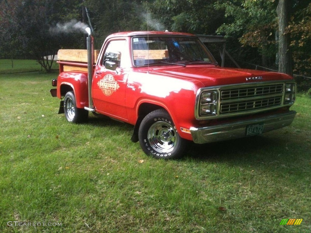 Medium Canyon Red 1979 Dodge D Series Truck D150 Li'l Red Truck Exterior Photo #138732753
