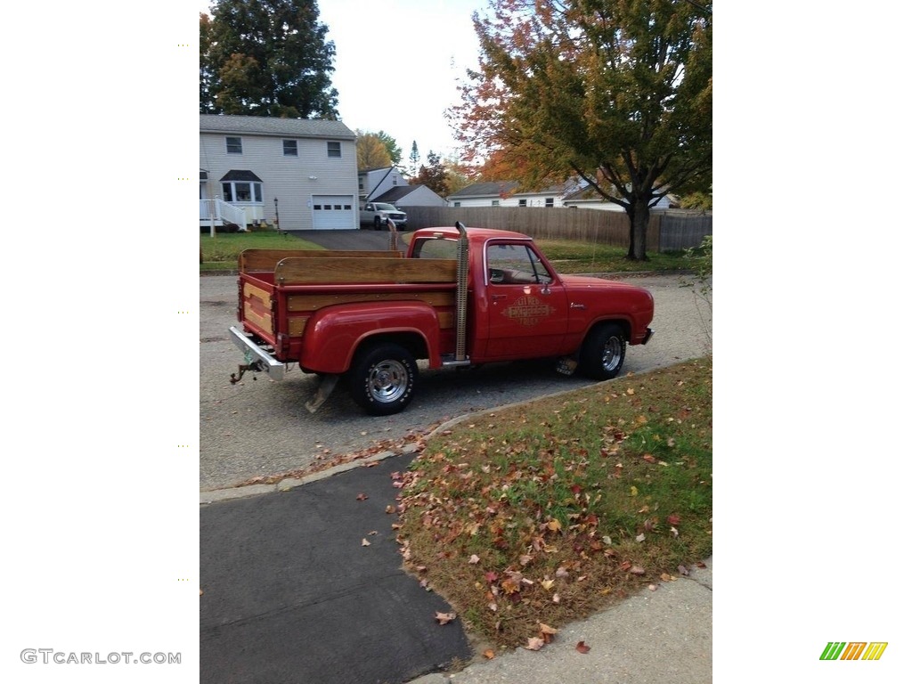 Medium Canyon Red 1979 Dodge D Series Truck D150 Li'l Red Truck Exterior Photo #138732855