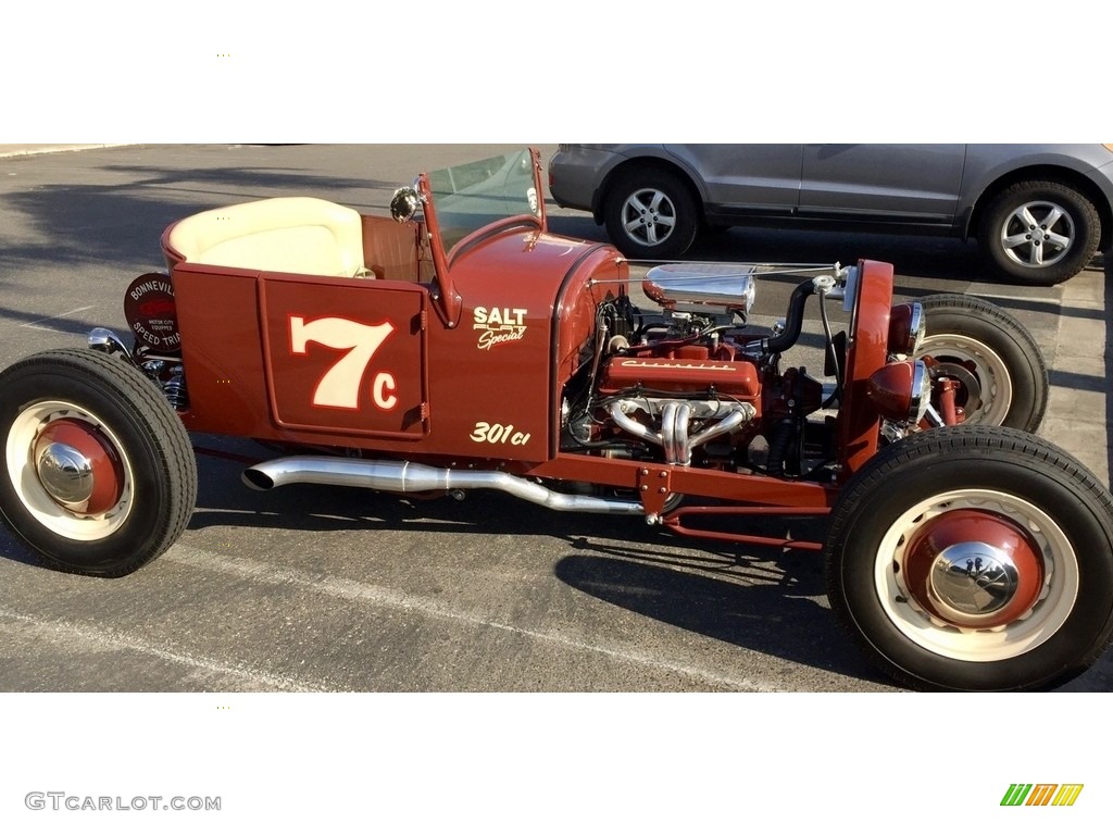 Custom Brown 1924 Ford Model T Lakes Roadster Exterior Photo #138733629