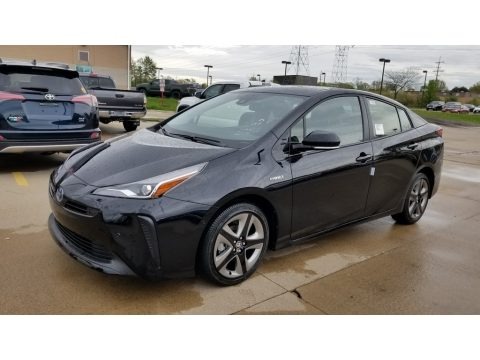 2020 Toyota Prius XLE Data, Info and Specs