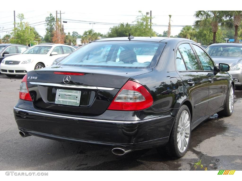 2008 E 350 Sedan - Black / Ash photo #14