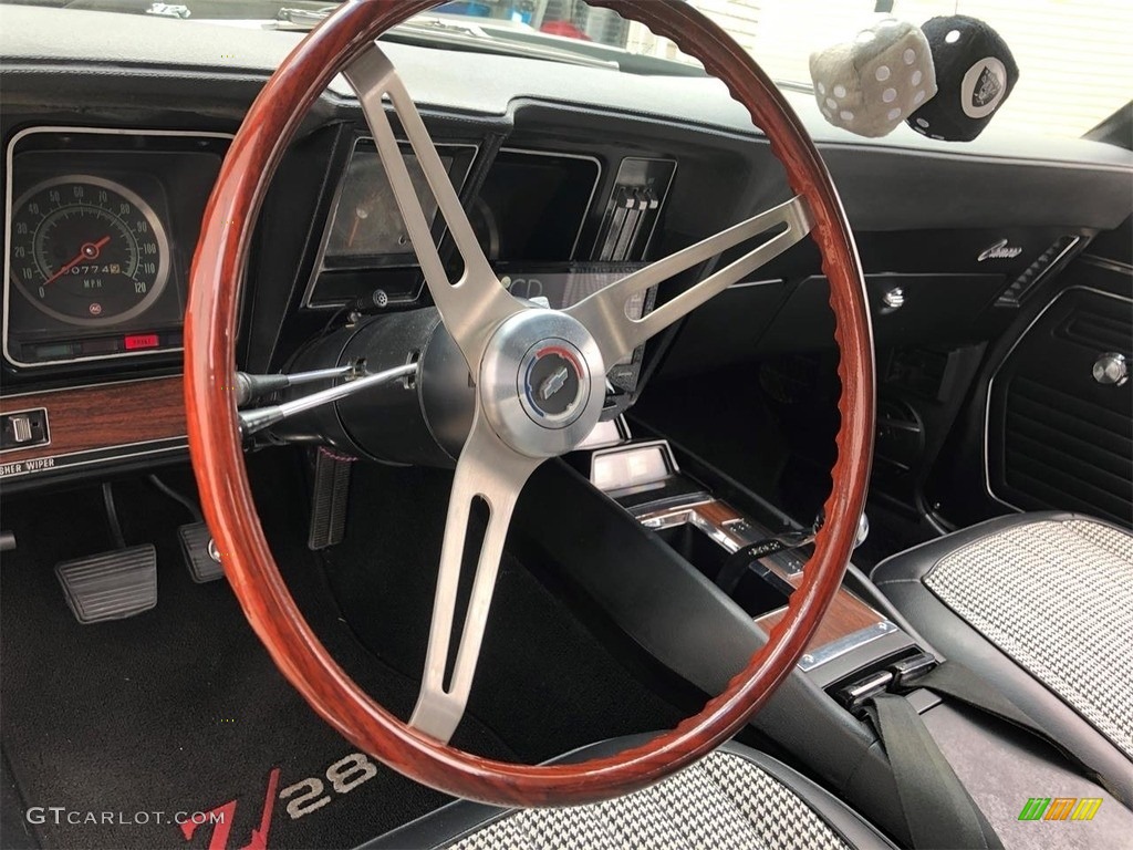 1969 Camaro Z28 Coupe - Metallic Grey / Black/Gray Houndstooth photo #9