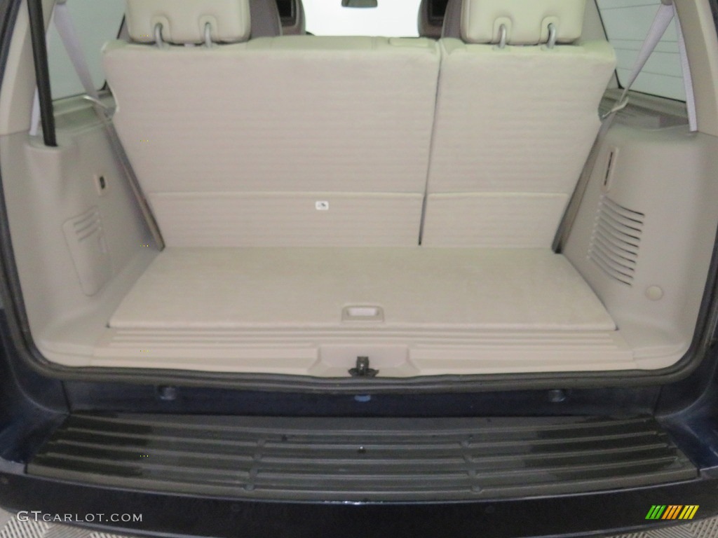 2016 Lincoln Navigator Select 4x4 Trunk Photo #138739017
