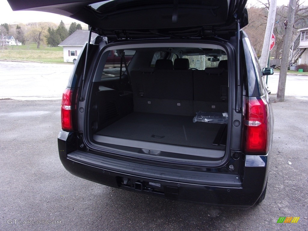 2020 Suburban LS 4WD - Black / Jet Black photo #16