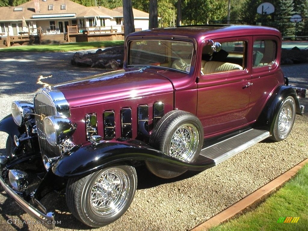 Cranberry 1932 Buick Series 32-90 Victoria Coupe Exterior Photo #138744150