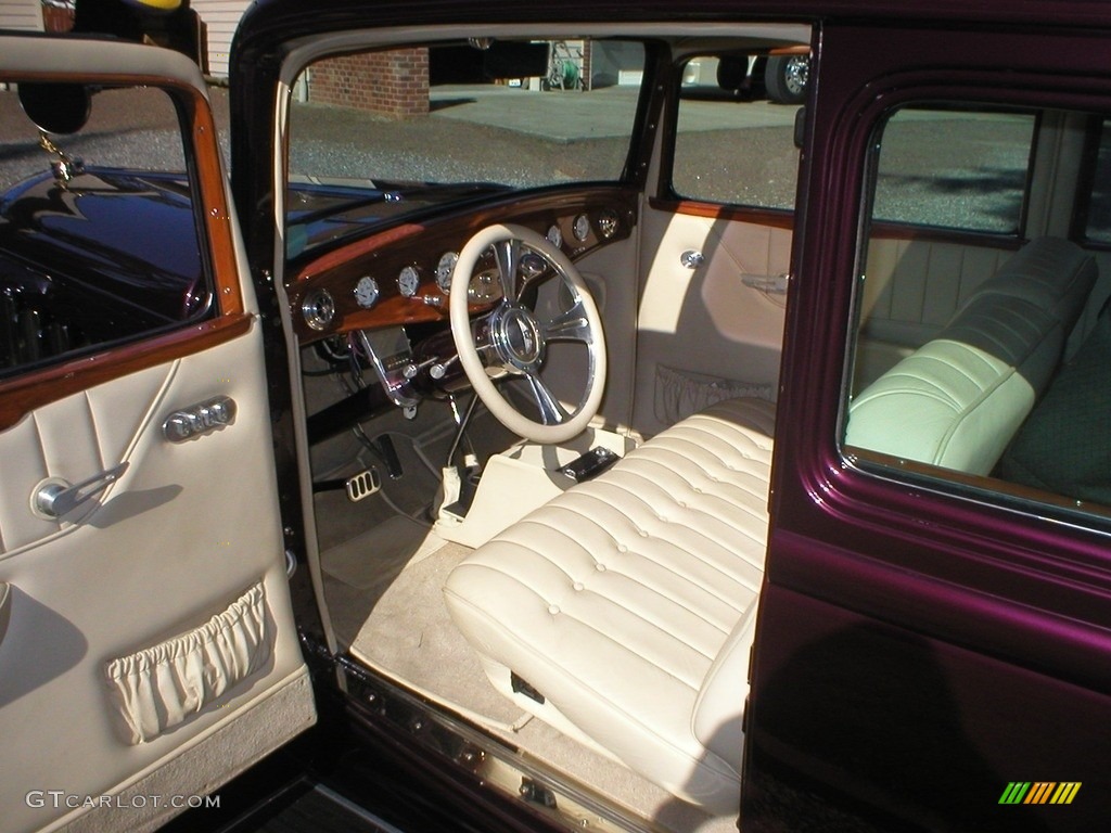 1932 Buick Series 32-90 Victoria Coupe Interior Color Photos