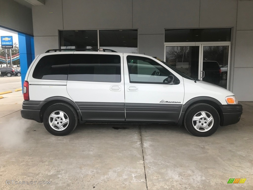 Summit White 2004 Pontiac Montana Standard Montana Model Exterior Photo #138749214