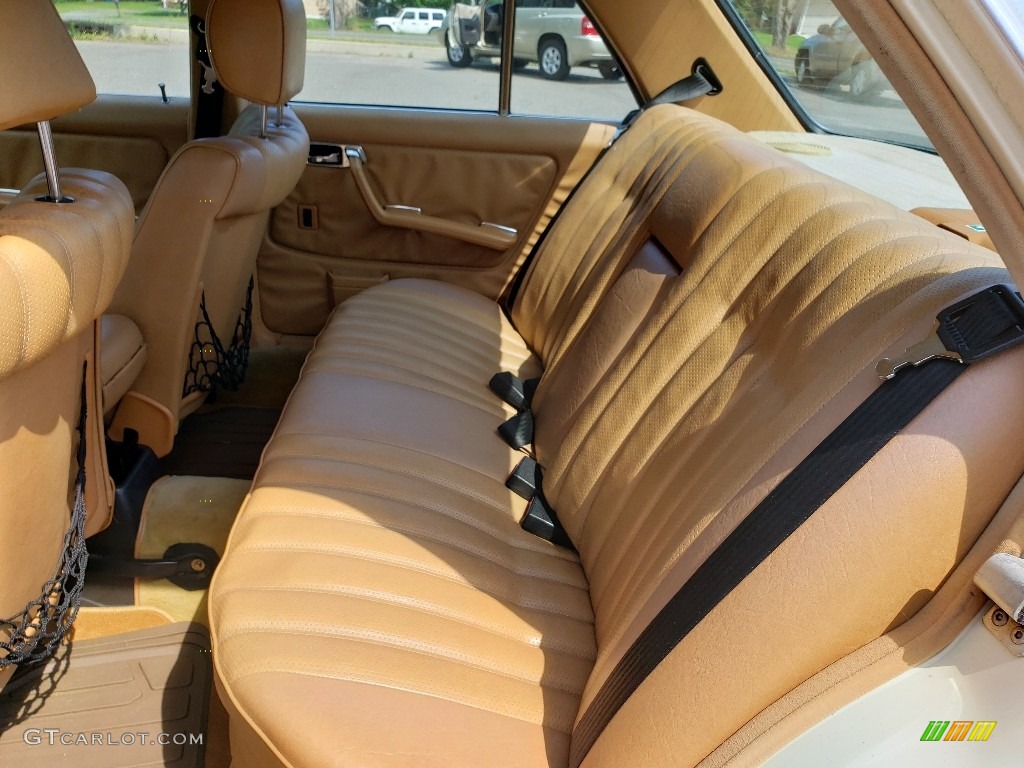 Palomino Interior 1983 Mercedes-Benz E Class 300 D Sedan Photo #138752713