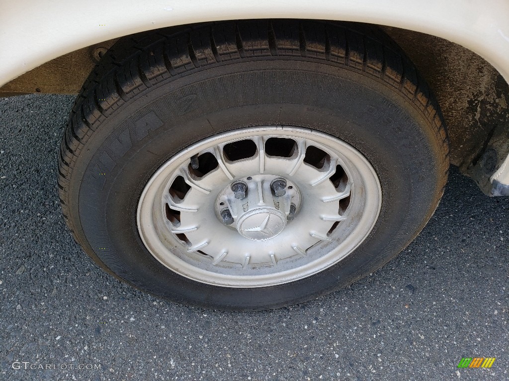 1983 Mercedes-Benz E Class 300 D Sedan Wheel Photo #138752928