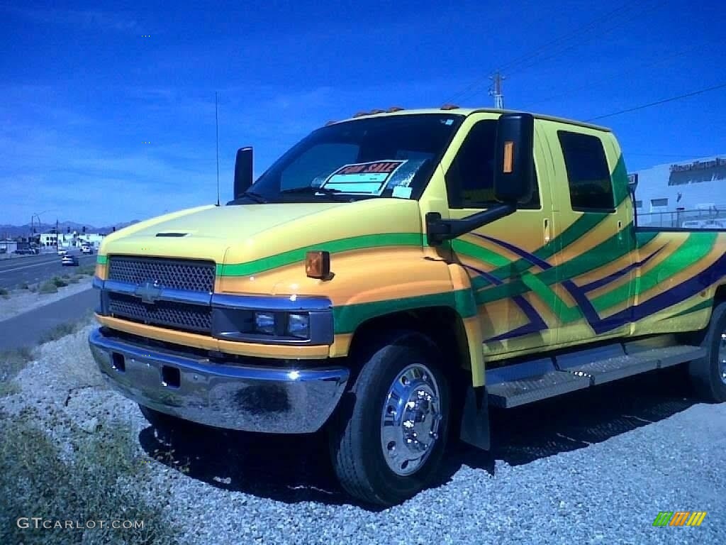 Custom 2005 Chevrolet C Series Kodiak C4500 Crew Cab Exterior Photo #138753486