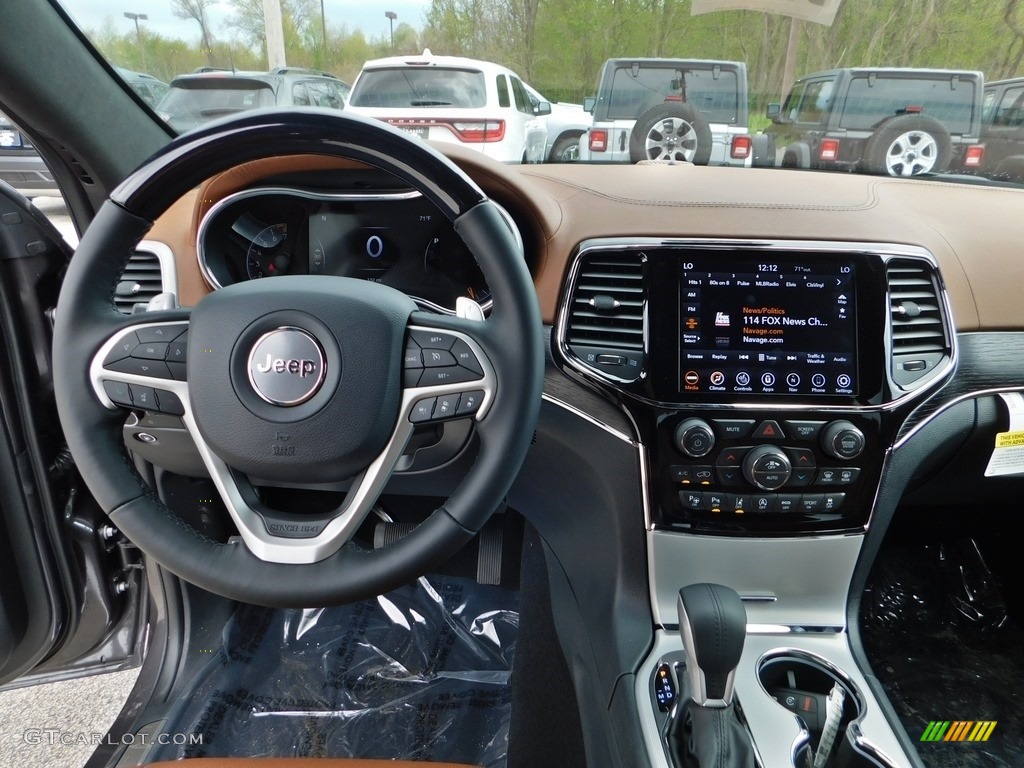 2020 Jeep Grand Cherokee Summit 4x4 Dark Sienna Brown/Black Dashboard Photo #138753489