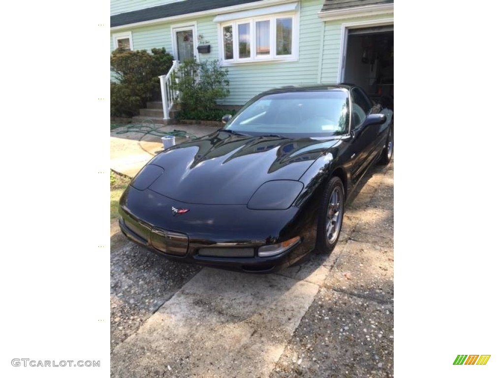 Black Chevrolet Corvette