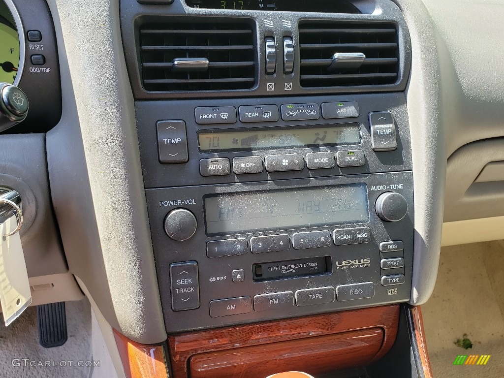 2001 Lexus GS 430 Controls Photo #138755292